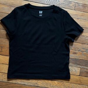 NWOT GAP Modern Rib Tee